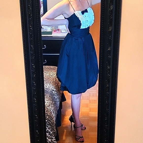 LAST CHANCE!  RARE Vintage Tuxedo Dress! 9 - Picture 13 of 15